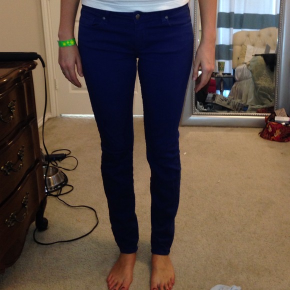 Paige Peg Skinny Blue Jeans
