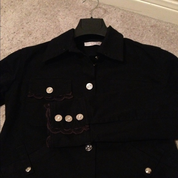 Jacket - Picture 4 of 4