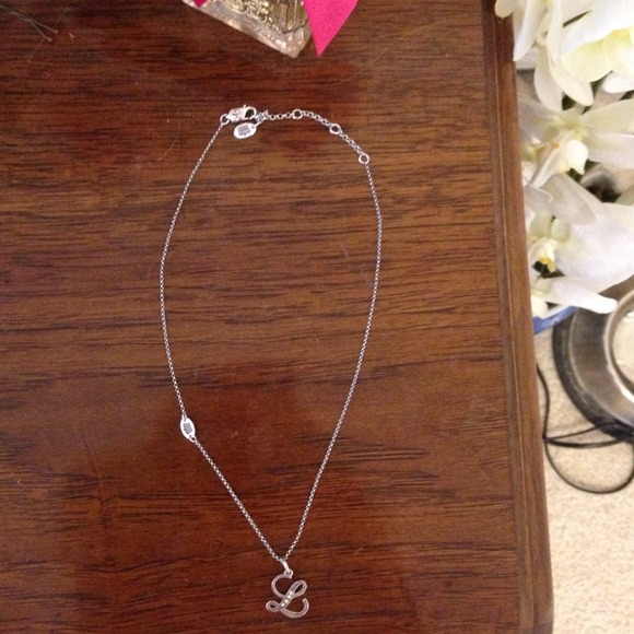 Juicy Couture L Necklace