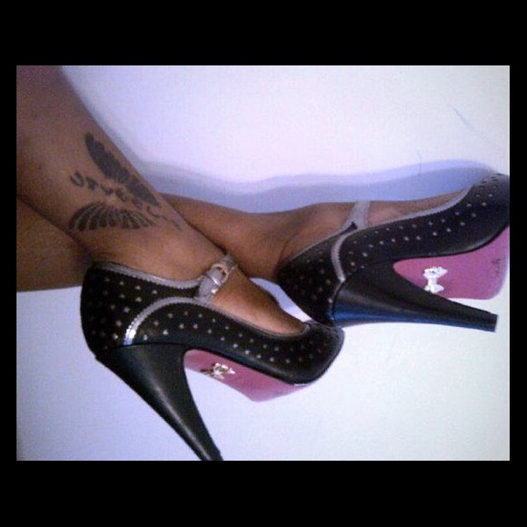 Betsy Johnson sz 9 heels