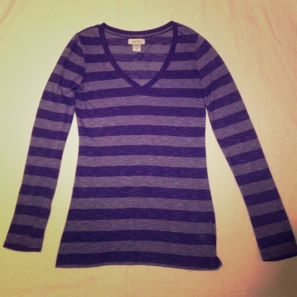 Kirra brand Purple striped long sleeved shirt
