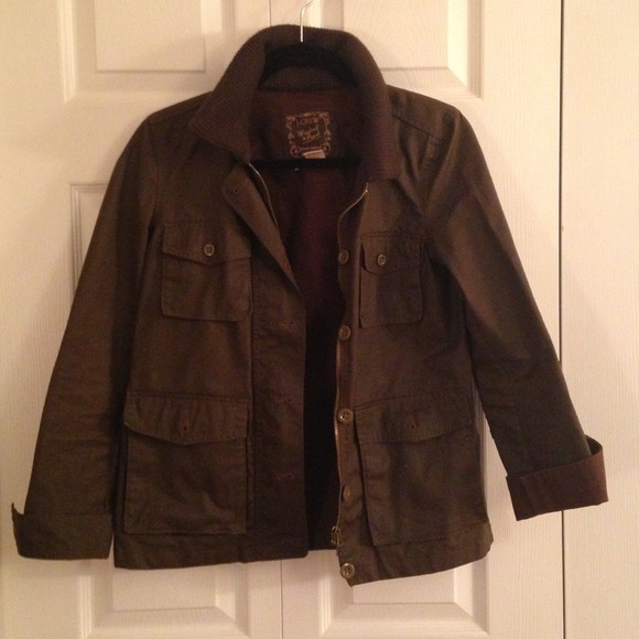Military style utility jacket
