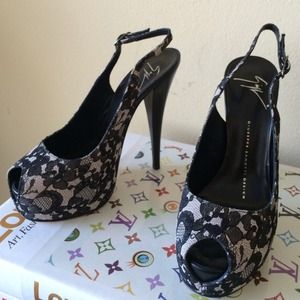 New Guiseppe Zanotti lace slingback heels