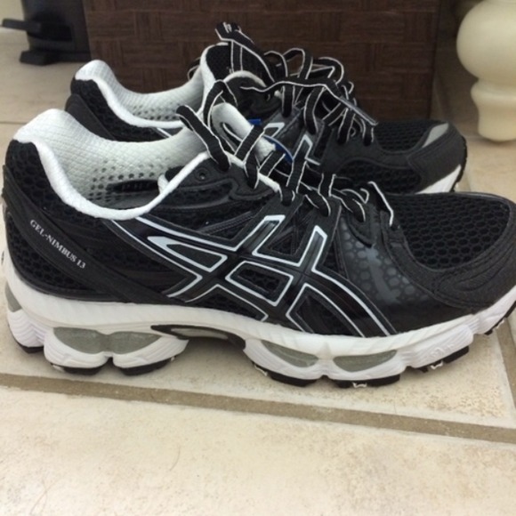 NEW Black asics sneakers