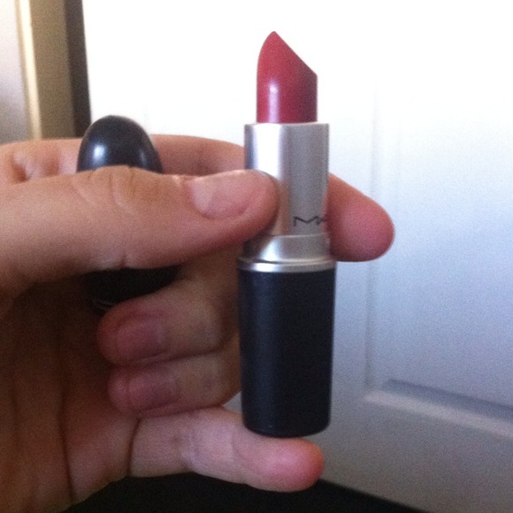 MAC Cosmetics "Russian Red" Lipstick