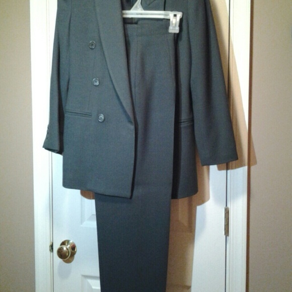 Professional Womans Pant Suit