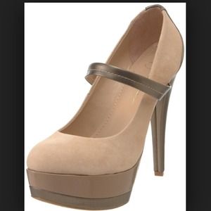 Jessica Simpson Platforms
