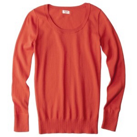 Mossimo size small sweater 5$