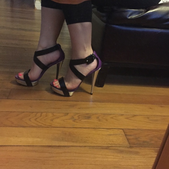 Bebe heels - Picture 4 of 4