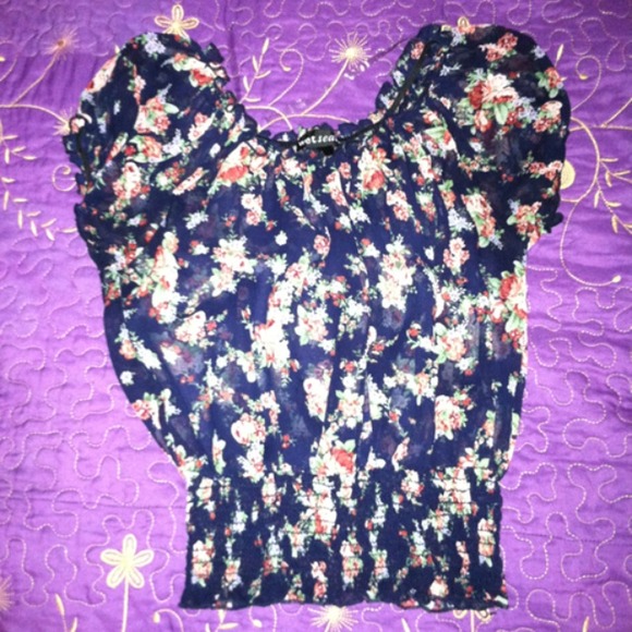 Wet seal floral top