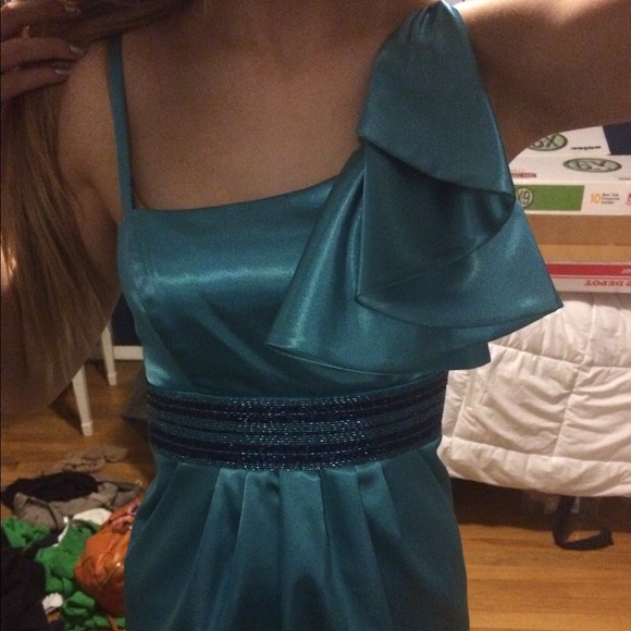❌GONE❌ Turquoise semi formal satin cocktail dress - Picture 3 of 4