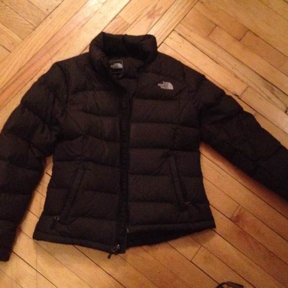 North Face down winter coat-never worn!! *ON HOLD*
