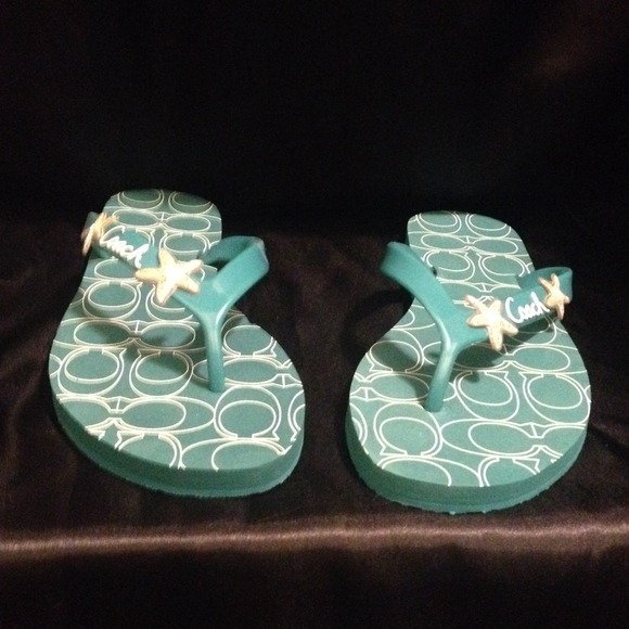 Adorable Coach Flip Flops - Picture 4 of 4