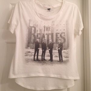 💢SOLD IN BUNDLE💢 Beatles top