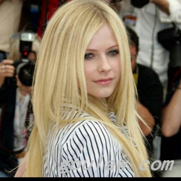 Blonde Beautiful Lace Front Wig 20-24 inches