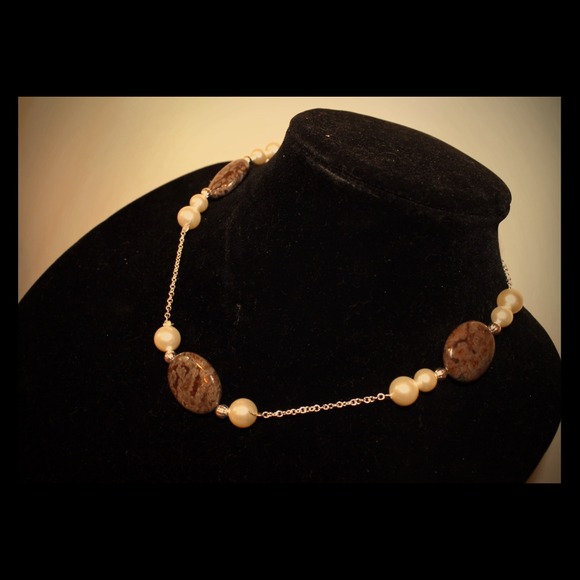 Mud&Ice - Handmade Necklace - Picture 1 of 2