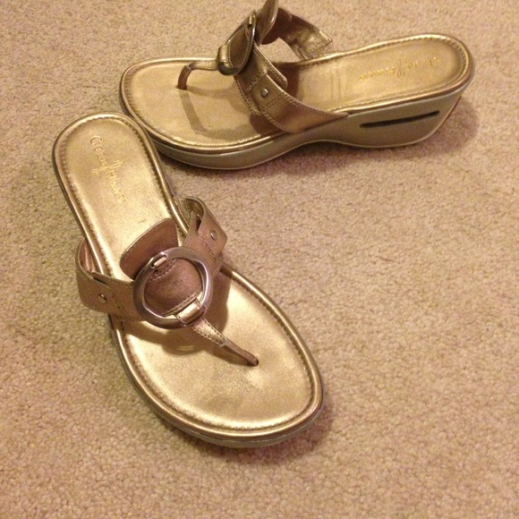 Cole Haan gold slipper - Picture 3 of 4