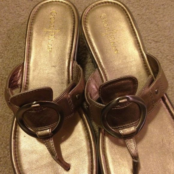 Cole Haan gold slipper - Picture 4 of 4
