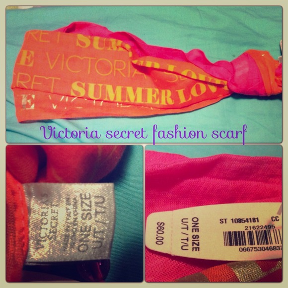 Victoria's Secret FashionScarf