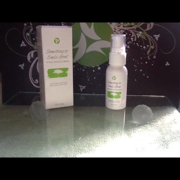 It works! Eye cream