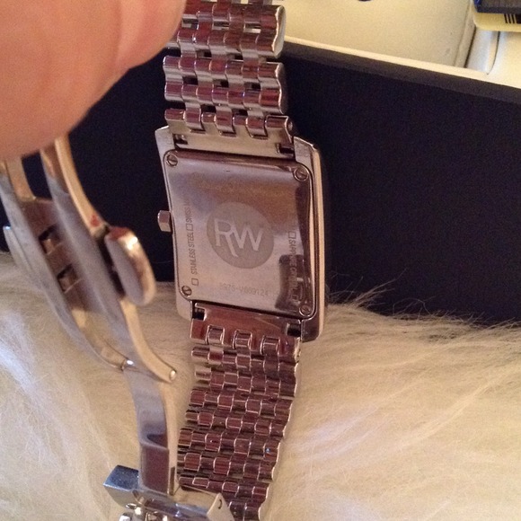 🎉WOW🎉 Raymond Weil Quartz- Diamond Watch - Picture 4 of 4
