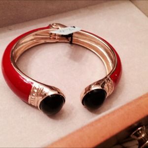 Gorgeous bracelet