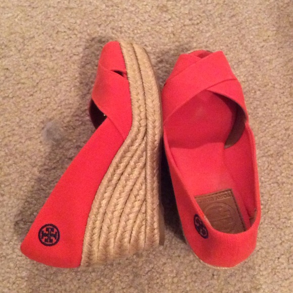 Tory Burch Filipa Sandal 601-Flame Red(code/color) - Picture 4 of 4