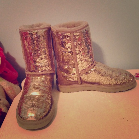 Silver Sparkle Uggs size 7