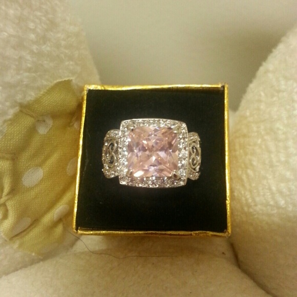 Huge sterling silver pink kunzite ring.