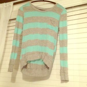 Long sleeved stripped sweater/shirt