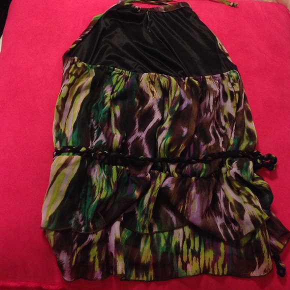 Cute top - Picture 2 of 2