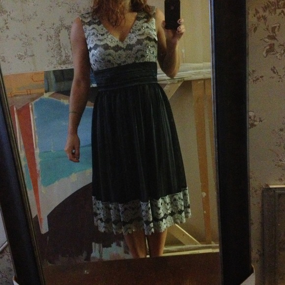 NWT Jessica Howard Dress - Picture 3 of 4