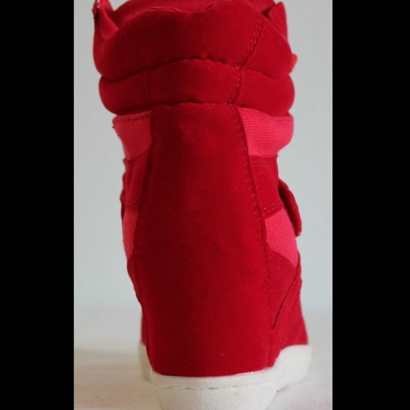 Booties! - Picture 4 of 4