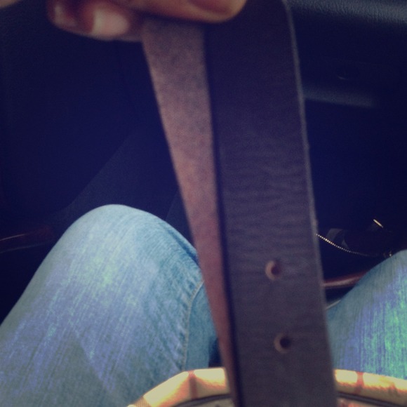 Additional photos of strap