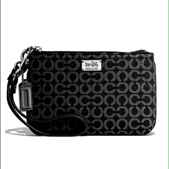 🔱Coach Madison Op Art Fabric Small Wristlet🔱