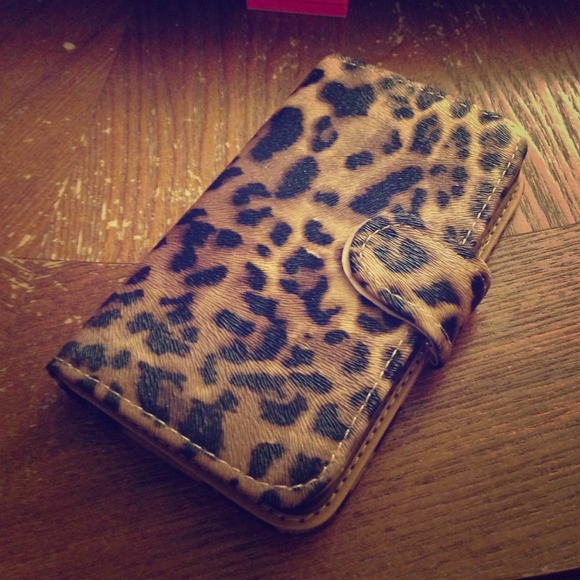 Leopard iPhone 5 case - Picture 1 of 4