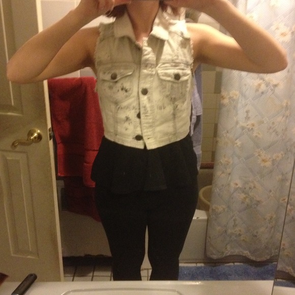 Nwt cross back vest - Picture 3 of 4