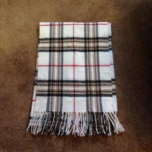 Look alike Burberry scarf