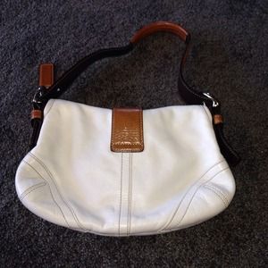 Coach 💯 authentic