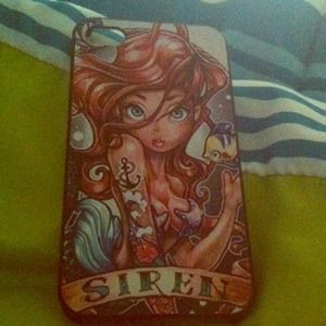 iPhone 4 case pretty much brand new