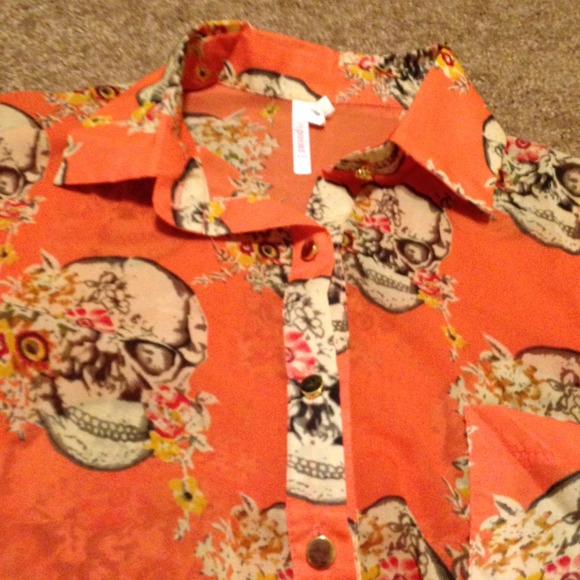 Sugar skull top - Picture 2 of 2