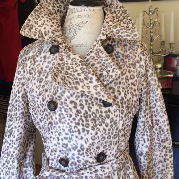 ReservedBanana republic mad men leopard trenchcoat - Picture 2 of 3