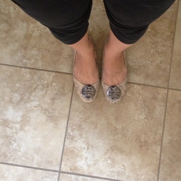 Tory Burch snakeskin Reva flats - Picture 3 of 4
