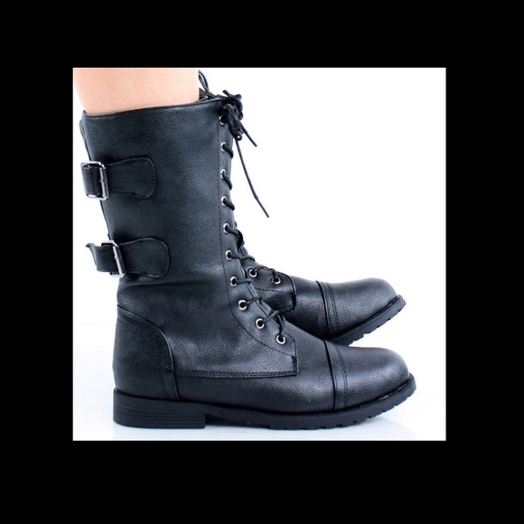 Combat lace up boots