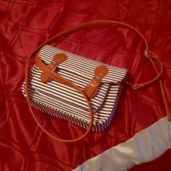 Never been used purse