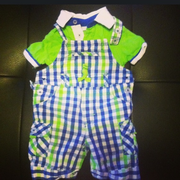 *SOLD IN BUNDLE*Boys 2 peace set