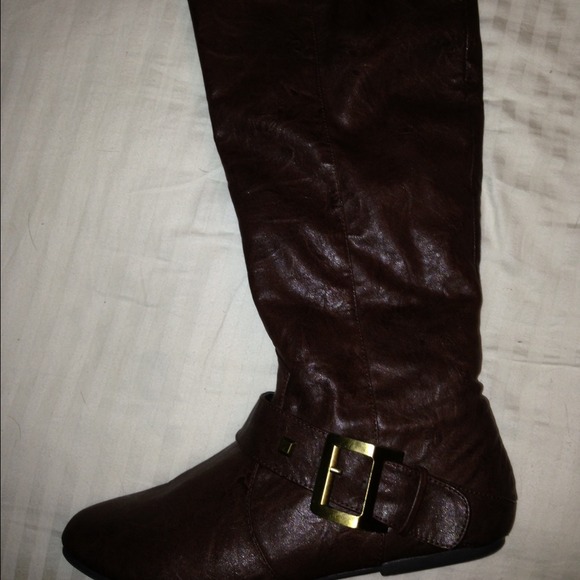 Chinese laundry brown boots 8.5