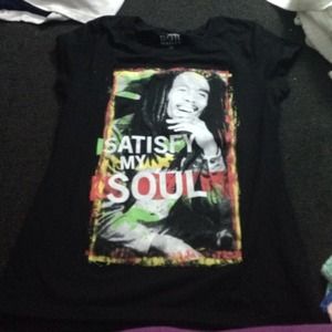 Bob marley t-shirt