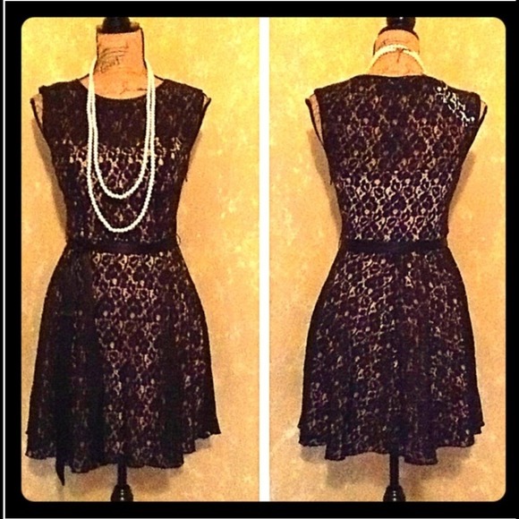 🔴SOLD SKater Dress🔴 - Picture 2 of 4