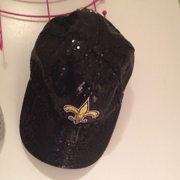 Victoria secret cap